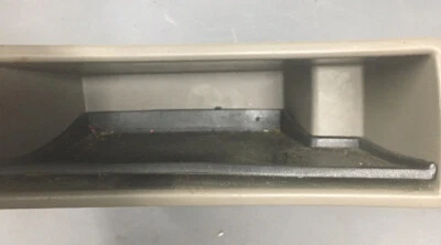 Cubo de almacenamiento Grand Cherokee Dash Cubby 2006 Foto 1 de 4