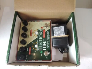 Electro Harmonix Deluxe Memory Man 550-TT Analog Delay Echo Effects Pedal EHX  - Bild 1 von 7