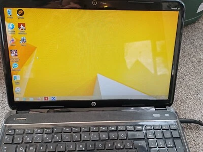 HP Pavilion G6 2260 sh AMD A4-4300M  4GB RAM 250GB HDD 15.6" - Image 1 of 4