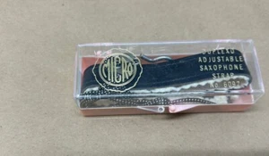 Vintage Micro Duplexo No. 6092 Alto Saxophone Neck Strap - Picture 1 of 10