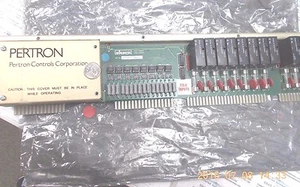 Placa de E/S Pertron 1400215 115 V - Imagen 1 de 4