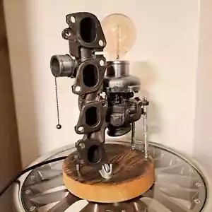 Turbo-Schreibtischlampe im industriellen Stil für Autonarren - Bild 1 von 5