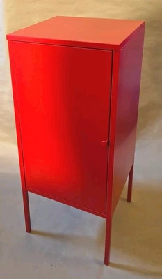 IKEA - LIXHULT Schrank / Nachttisch - Metall - rot - ca. 35x60 cm - Bild 1 von 4