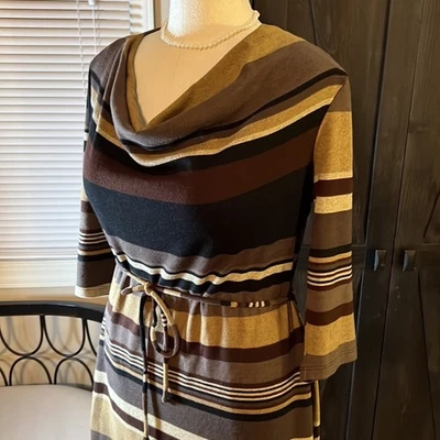 Olivia Matthews Vestido Marrón Punto Rayas con Cuello Redondo Corbata Cintura XL Foto 1 de 4