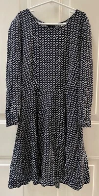 Vestido H&M Dividido Blanco y Negro Niñas, Talla 2 Foto 1 de 4