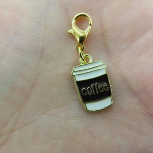 KAFFEETASSE Anhänger Reißverschluss Ziehen Schlüsselanhänger Zusatz Hänger Clip goldfarben Getränkeliebhaber - Bild 1 von 4