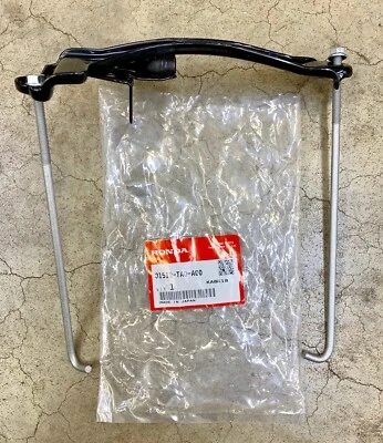 Genuine OEM Honda Accord 4 Cylinder Battery 51R Hold Down Kit 08-12 Tie Plate  - Image 1 of 2