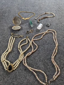 Mixed Lot of Vintage & Costume Jewelry & Stones - Picture 1 of 12