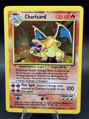 Charizard 004/102 Base Set Holo - Image 1 of 2