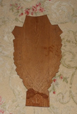 Wooden Base Trophy Shield Mounting Plaque For Elk, buffalo of moose head. - Image 1 of 4