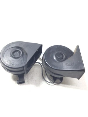 2011 Ford Fusion Hybrid Horn ++ - Imagem 1 de 4