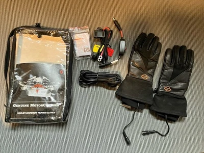 Women’s Harley Davidson Heated Size Small Black Leather Gloves - Image 1 of 4