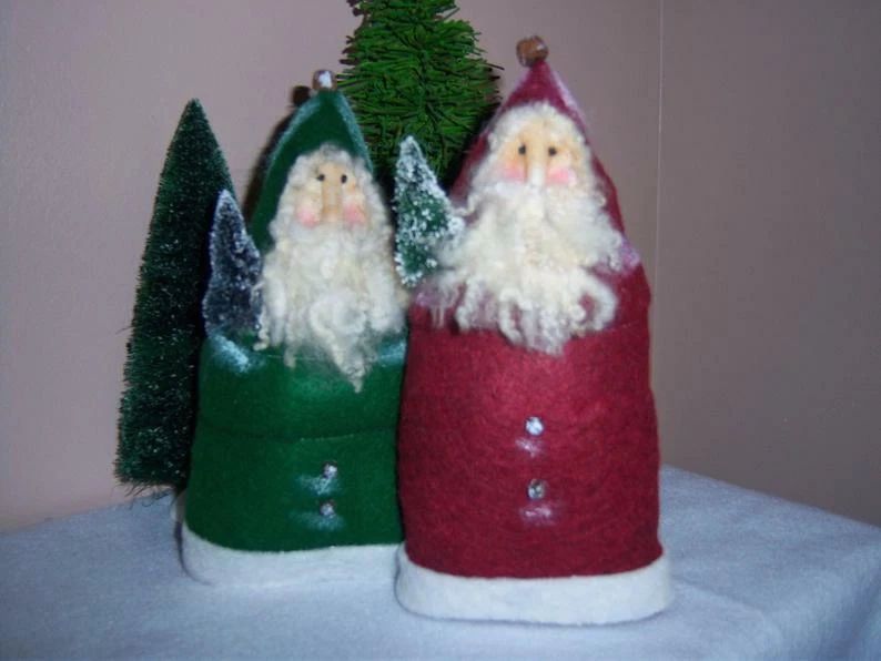 Pattern Primitive Santa Shelf Sitter "Belsnickle" Bowl Filler -Wreath Attachment - Image 1 of 1