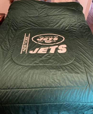 New York Jets Quilt/Comforter Twin Bed Green With White Logo 86” x66” Cover