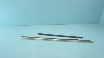 MERCEDES--BENZ W140 600SEL 600SE LWB, JUEGO DE MOLDURAS DE VENTANA DELANTERA DERECHA 3 unidades Foto 1 de 4