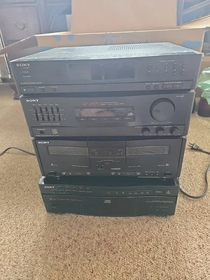 SONY LBT-D107R Compact Stereo System Dual Cassette 5 Disc CD Player - No Remote - Image 1 of 2