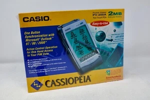 Casio Cassiopeia PV-200A visionneuse de poche 2 Mo stylo tactile PDA ordinateur vintage 1999 - Photo 1 sur 3
