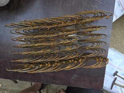 25 Rusty Vintage  hourglass Bed springs for crafts, make dos, nodders, primitive - Image 1 of 4