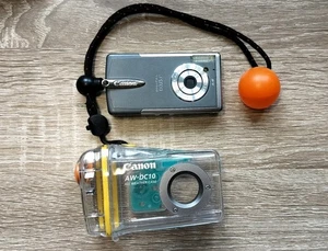 Canon IXUS i5 Digital Camera 5MP and all weather case - Picture 1 of 10
