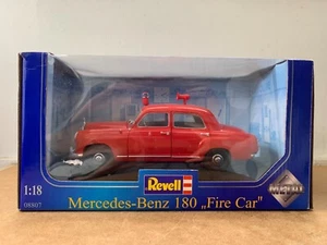 REVELL MERCEDES BENZ 180 FIRE CAR EN BOITE 1/18 G4 - Picture 1 of 4