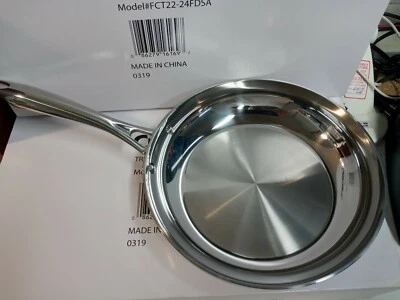 Cuisinart 10 inch Stainless Steel Frying Omelette Saute Pan Skillet model 722-24 - Image 1 of 2