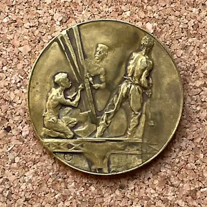 France - bronze medal Eiffel Tower 1889. E24122 - Picture 1 of 2
