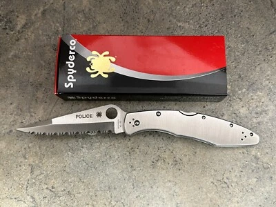 Cuchillo modelo policía Spyderco C07S mango de acero inoxidable borde dentado Foto 1 de 3
