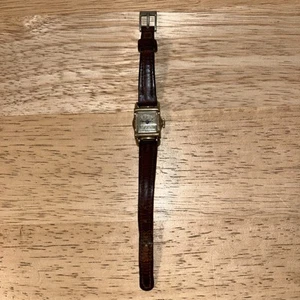 Vintage Certina 17 Jewels Swiss Made Women's Wrist Watch with Kalbe Band. - Picture 1 of 11