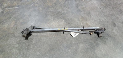 Windshield Wiper Transmission For 1999 Buick LeSabre ** USED - Image 1 of 4