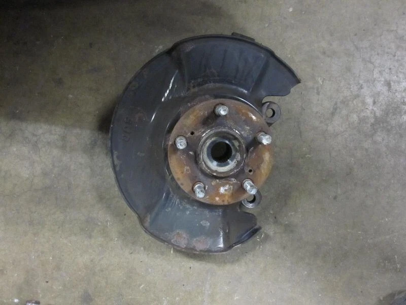 Honda Ridgeline 2006-2014 delantero izquierdo lado del conductor husillo nudillo Foto 1 de 1