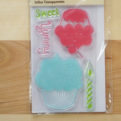 Recuerdos ~ Juego de estampillas transparentes para cupcakes de cumpleaños ~ Estampillas de cumpleaños Foto 1 de 4
