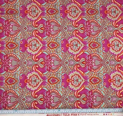 Tela rosa Tula TODAS LAS ESTRELLAS rana príncipe peonía fuera de stock tela acolchada cuarto de grasa Foto 1 de 2