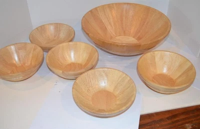 Ensaladera moderna de madera rubia clara Dansk jhq juego de 6 piezas contemporáneo Foto 1 de 4