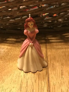 Princesa Ariel Juguete Figura Adorno Disney Sirenita Vestido Rosa - Imagen 1 de 2