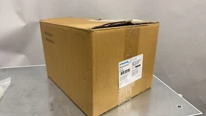 VWR 10124-084 250ml Heavy-Duty Wide Mouth Volumetric Flasks with Glass Stoppers - Picture 1 of 5