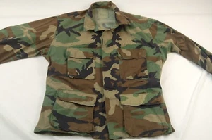 US Army 1985 Woodland Camo Combat Light Jacket Men's Med-Short  #H936 - Picture 1 of 6