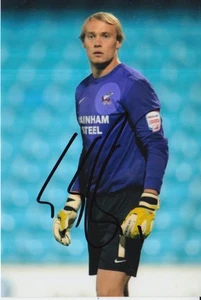FOTO 6X4 SAM SLOCOMBE FIRMADA A MANO SCUNTHORPE UNITED 18. - Imagen 1 de 1