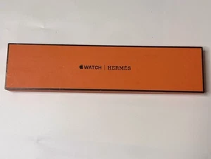 HERMES Apple Watch 41/40/38mm Bracelet Cuir Blanc Double Tour avec Boîte - Photo 1 sur 12