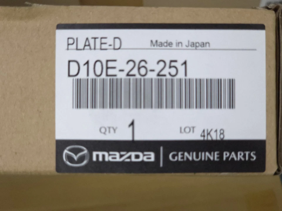 Rotor de freno de disco trasero genuino OEM Mazda D10E-26-251 2016-2018 CX-3 Foto 1 de 1