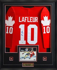 Guy Lafleur Signed Signed Framed Jersey Team Canada 1976 Replica Red - Picture 1 of 1