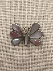 Butterfly Mother Of Pearl Shell Brooch Pin Alpaca Mexico Silver Toned Setting - Picture 1 of 5