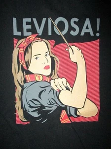 LEVIOSA T-SHIRT Tough Girl Power Zauberstab Union Rosie Riveter Parodie Unisex L - Bild 1 von 2