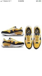 Scarpe Nike College Air Max SYSTM x Michigan DZ7739-700 System da uomo taglia 9,5 nuove - Foto 1 di 14