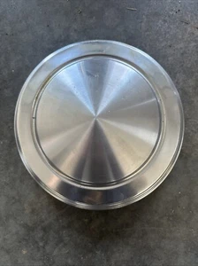 1960-1964 MERCURY COMET CYCLONE VINTAGE DOG DISH HUBCAPS WHEEL COVERS 1 Hubcap - Picture 1 of 2