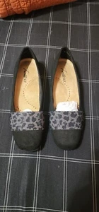 New Trotters Samantha Black Leopard Womens 5.5 Ballet Flats Loafers Slip On 1812 - Picture 1 of 11