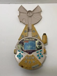 Star Wars Millenium Falcon Challenge de colección, Tiger 1997, usado - Imagen 1 de 7