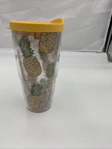 Tervis 24 Oz Pineapple Tumbler Cup Lid Yellow Tropical Cruise Vacation Drink BO - Picture 1 of 4