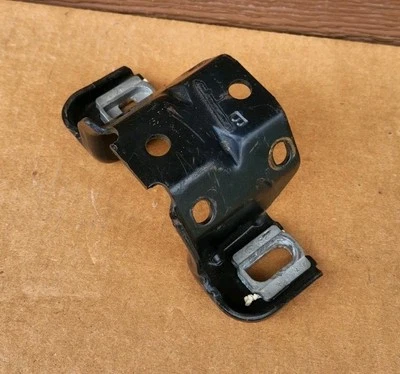 1982-1992 Camaro Firebird Trans Am Tilt Steering Column Bracket Brace Lower OEM - Image 1 of 4