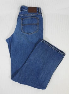 Pantalones de mezclilla para hombre Tommy Bahama calce clásico pierna recta 36x32. Azul lavado medio - Imagen 1 de 19