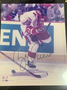 Fotografía de hockey firmada por Brett Hull 8 X 10 Detroit Red Wings certificado de autenticidad NHL - Imagen 1 de 4